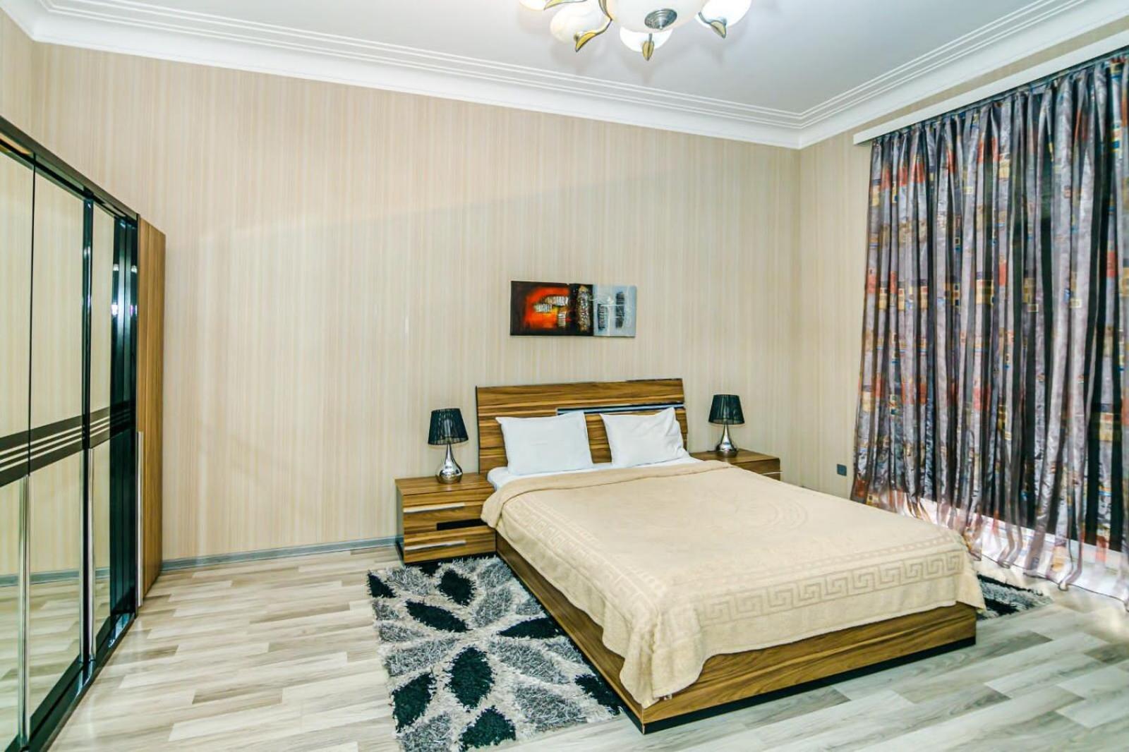 Azneft Square Deluxe Apartment Bakú Exterior foto