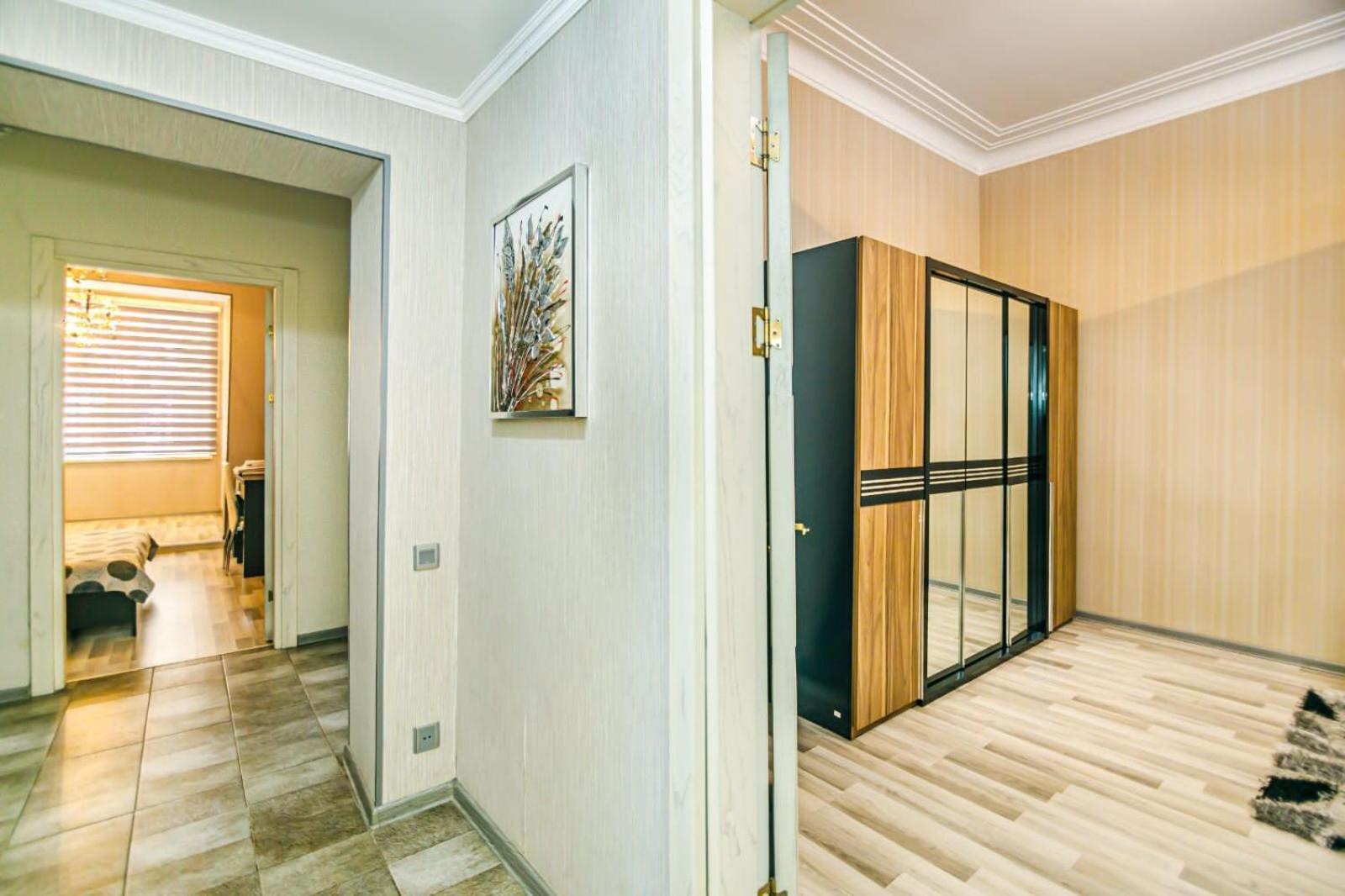 Azneft Square Deluxe Apartment Bakú Exterior foto