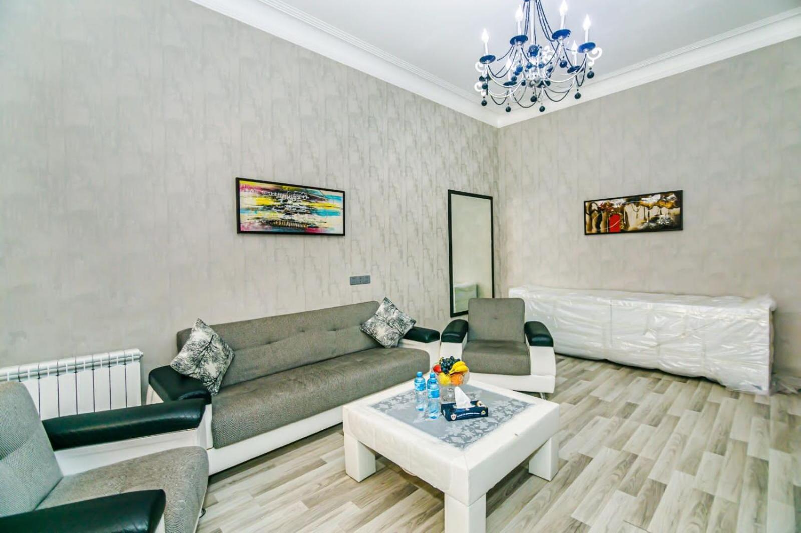 Azneft Square Deluxe Apartment Bakú Exterior foto