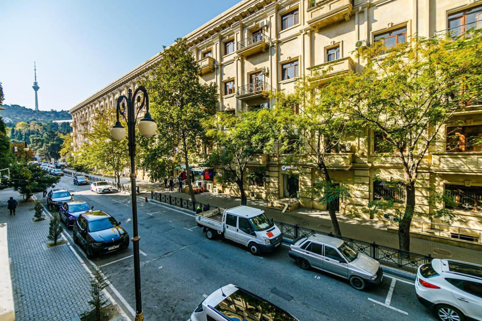 Azneft Square Deluxe Apartment Bakú Exterior foto